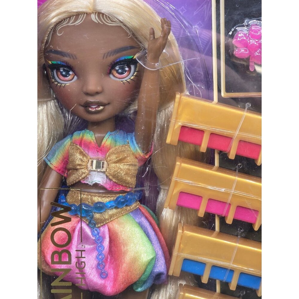 Rainbow High Design Studio Hair Chalk & Style Fashion Doll Set - Picture 2 of 9